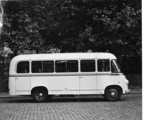 car_transport_denfants_u_23_1957_-_6.160.4_-.jpg
